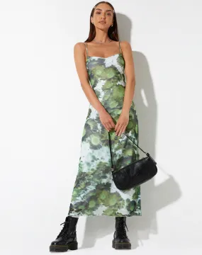 Chanda Maxi Dress in Xray Blurred Daisy Green