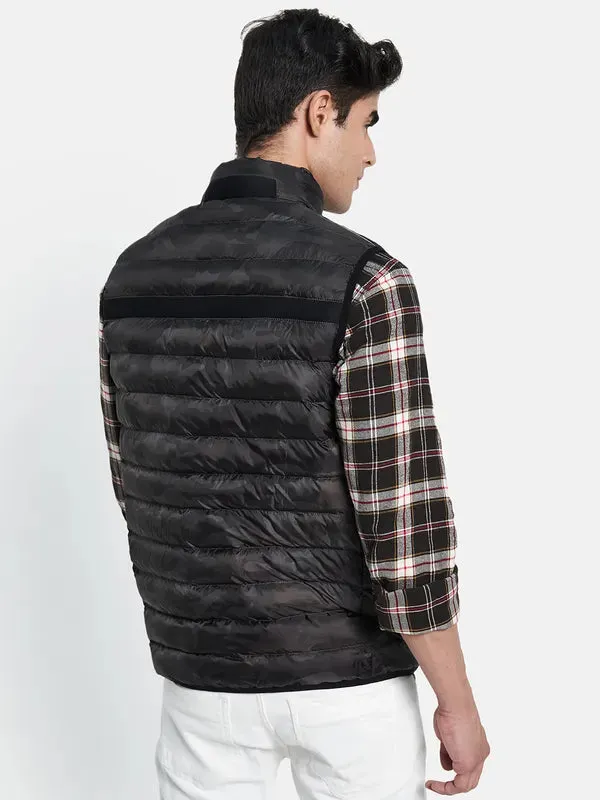 Men Black Checked Puffer Jacket