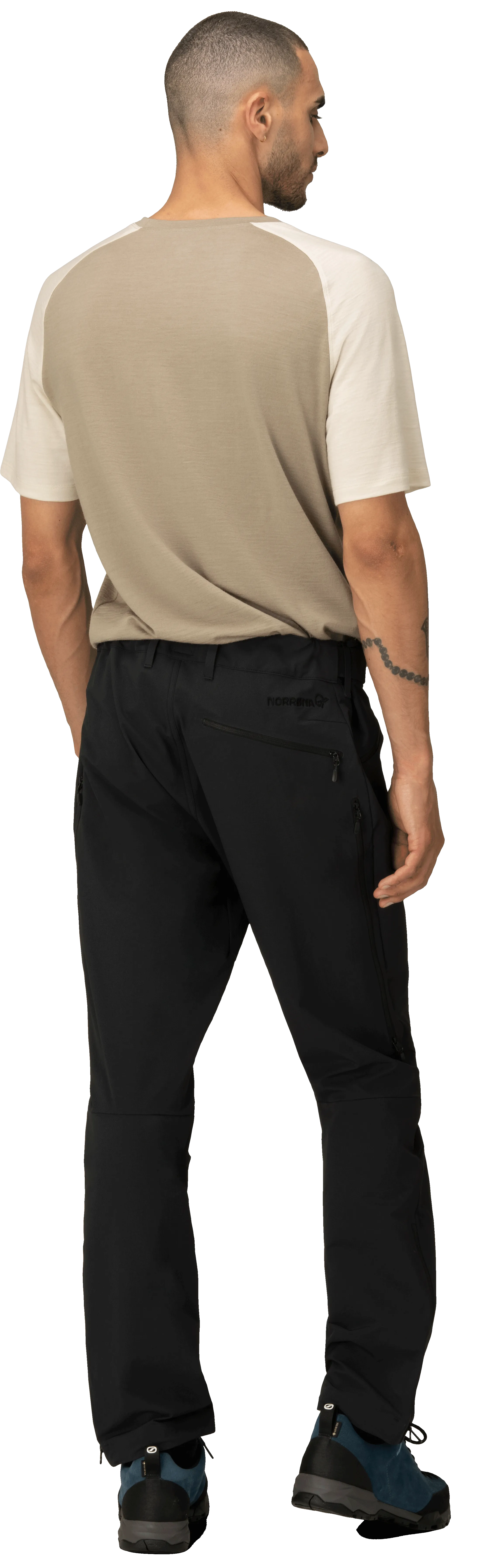 Norrøna Men&#x27;s Falketind Flex1 Pants Short Caviar | Buy Norrøna Men&#x27;s Falketind Flex1 Pants Short Caviar here | Outnorth