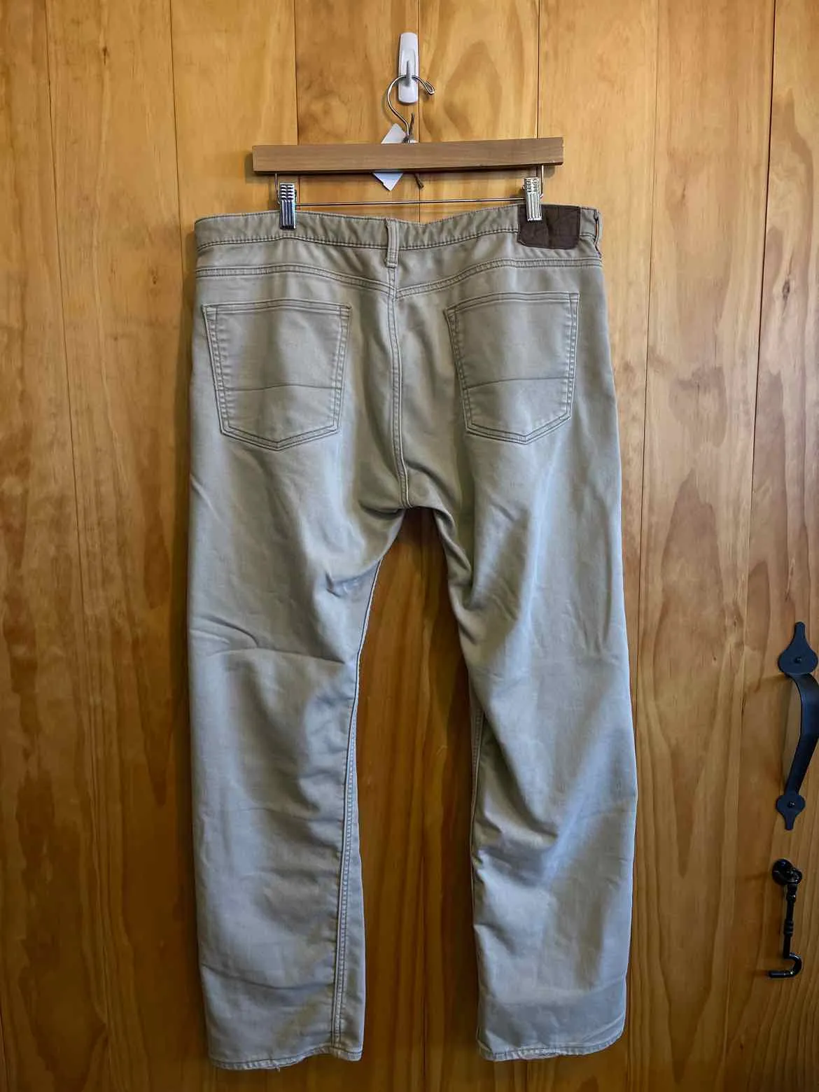 Size Large Short Dockers Men's Pants