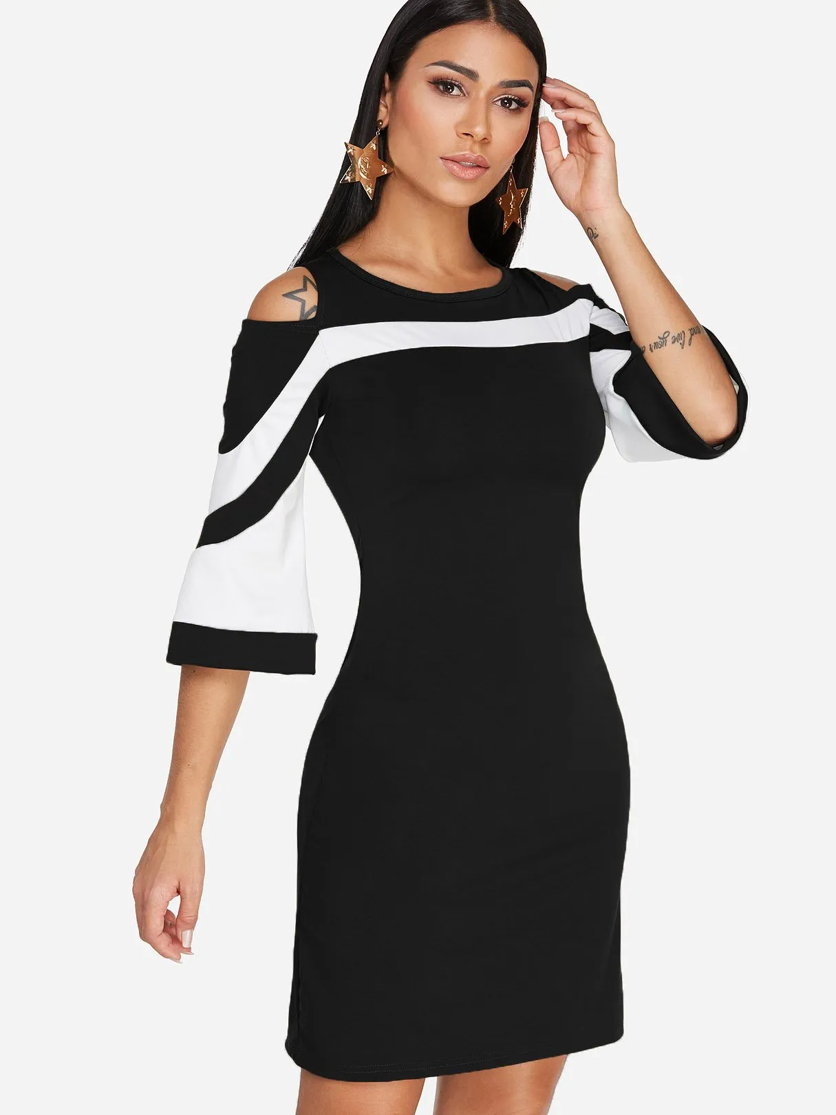 Wholesale Black Round Neck Cold Shoulder Long Sleeve Stripe Cut Out Casual Dresses